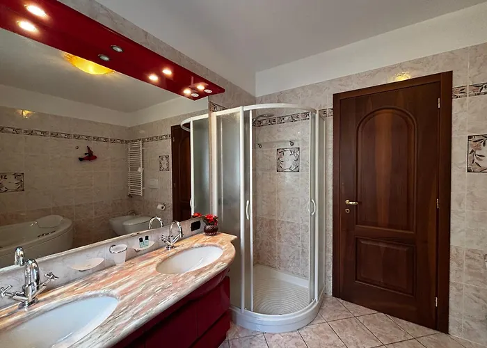 David - Larihome A82 Appartement Stazzona